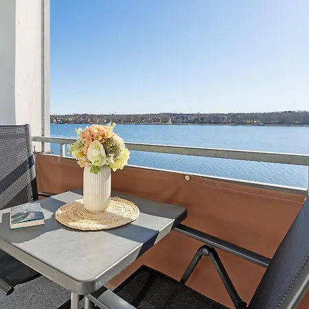Apartment Haus Aquamarina Strandlaeufer 21 Heiligenhafen