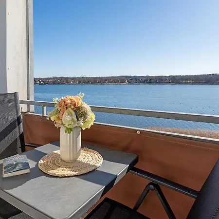Haus Aquamarina Strandlaeufer 21 Heiligenhafen
