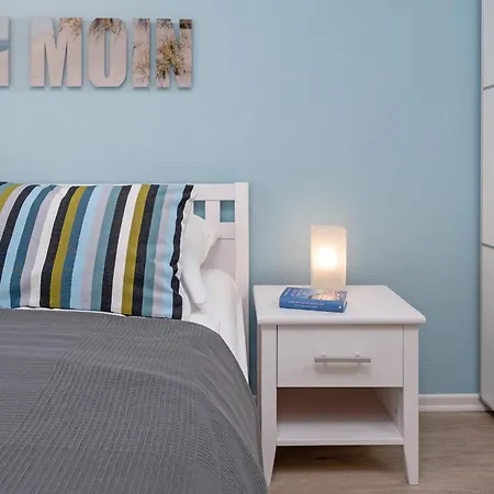 Haus Aquamarina Strandlaeufer 21 Heiligenhafen